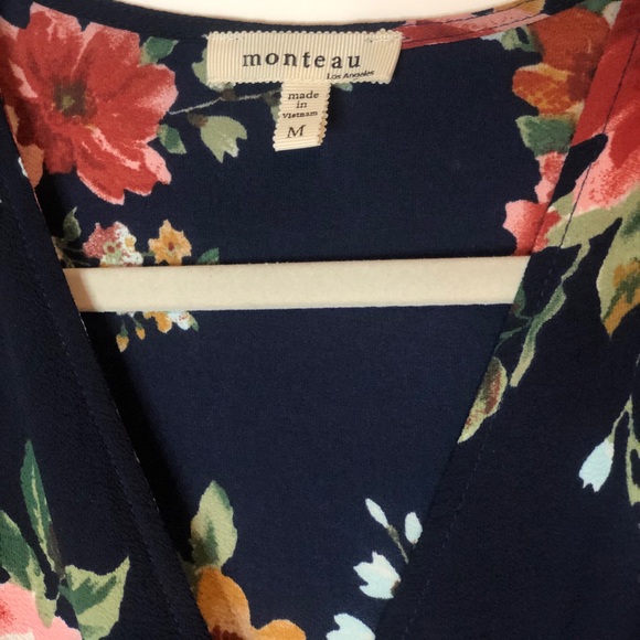 Flower print navy blue shirt - Picture 3 of 3